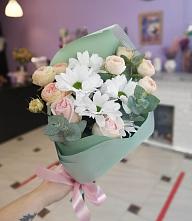 Букет цветов из:  Хризантемы и Розы в Новом Ставропольского края