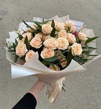 Букет Кремовые розы Латте в Новом Ставропольского края