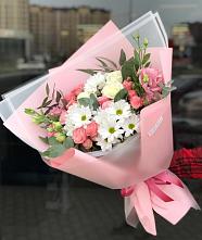 Букет цветов из:  Розы, Лизиантусы и Хризантемы в Новом Ставропольского края